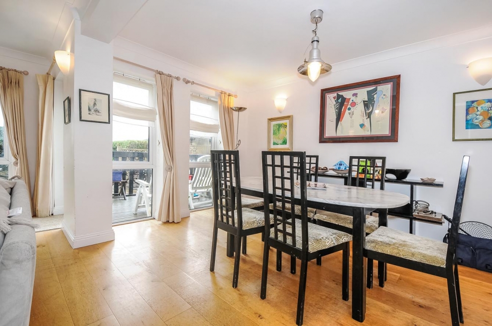 Property for Sale, East Wittering The Moorings Baileys Estate Agent